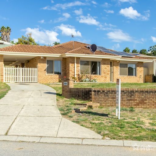 4 Hargrave Pl, Parmelia, WA 6167