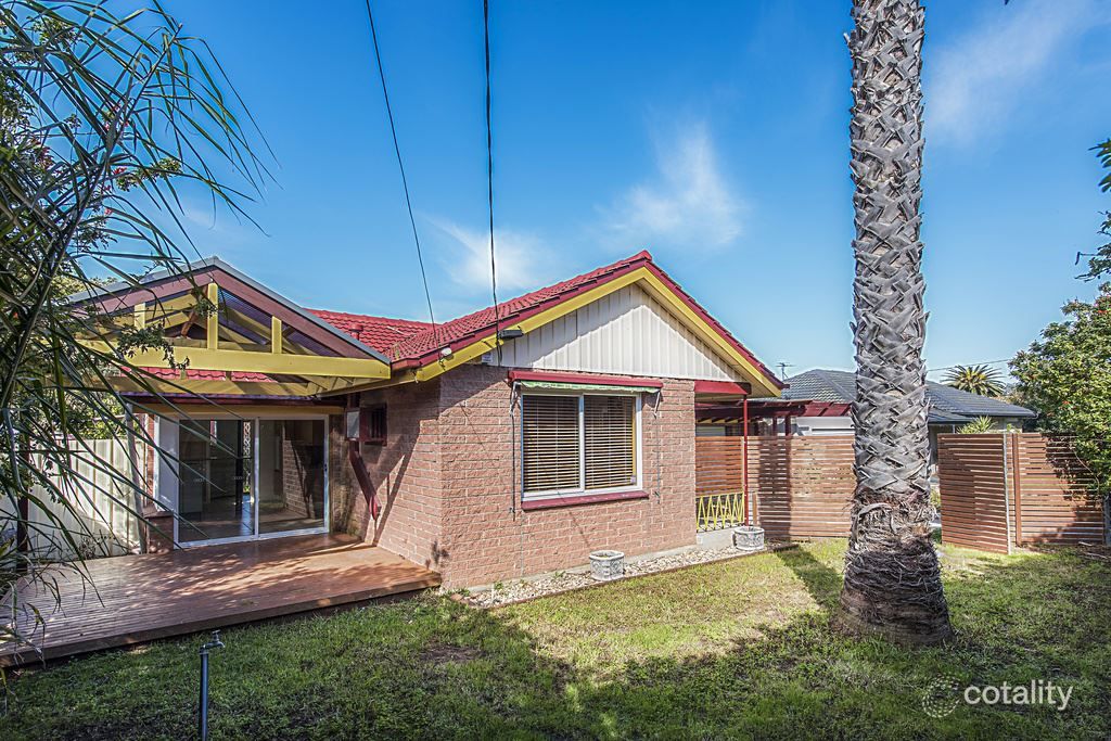 16 Pearce St, Christies Beach, SA 5165