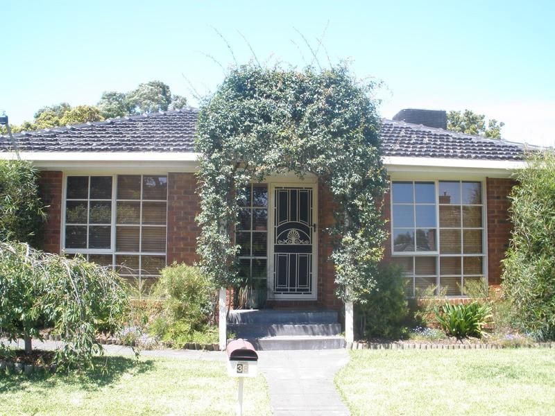 38 Bessazile Ave, Forest Hill, VIC 3131