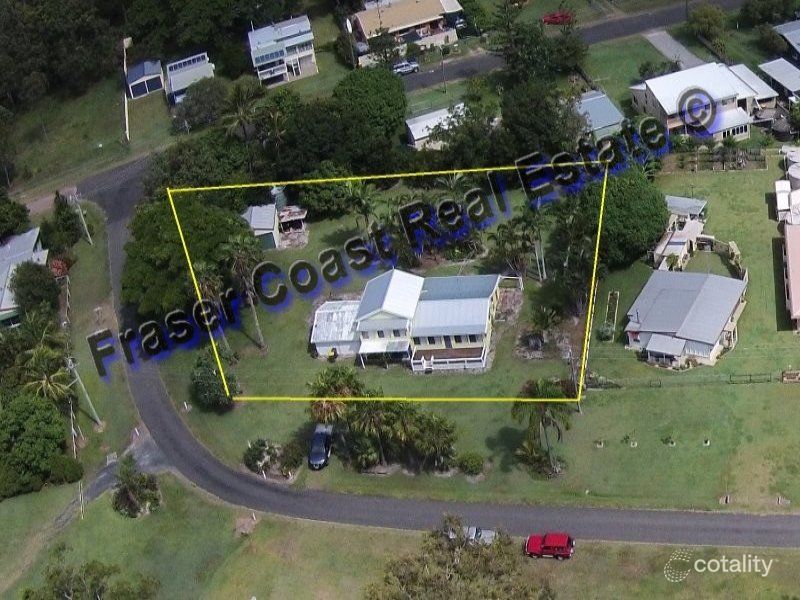 2-4 Esplanade, Maaroom, QLD 4650