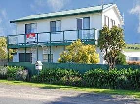 169 Bay Rd, Encounter Bay, SA 5211