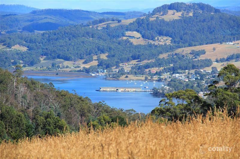 2 Ginns Rd, Wattle Grove, TAS 7109