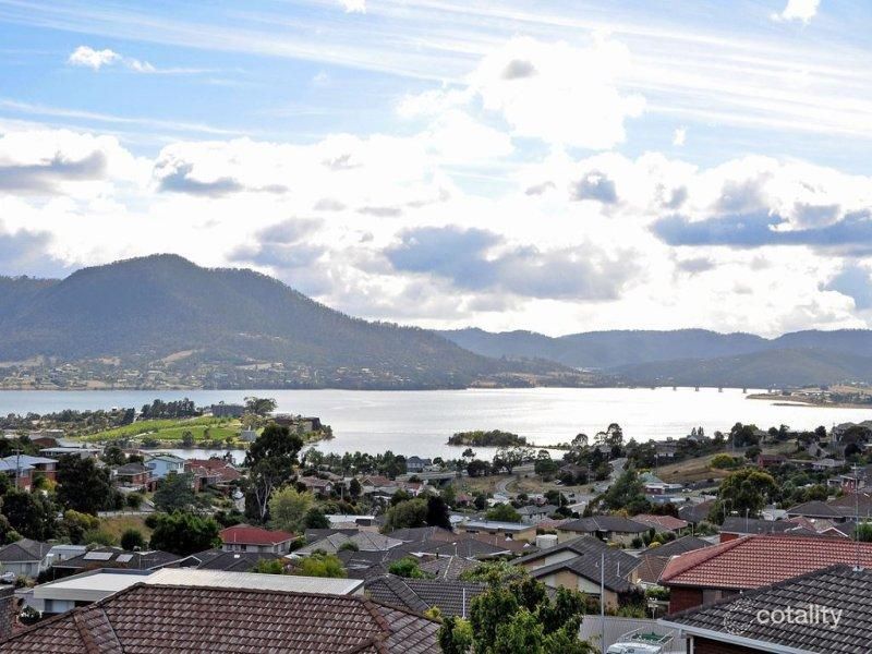 16 Selby Pl, Berriedale, TAS 7011