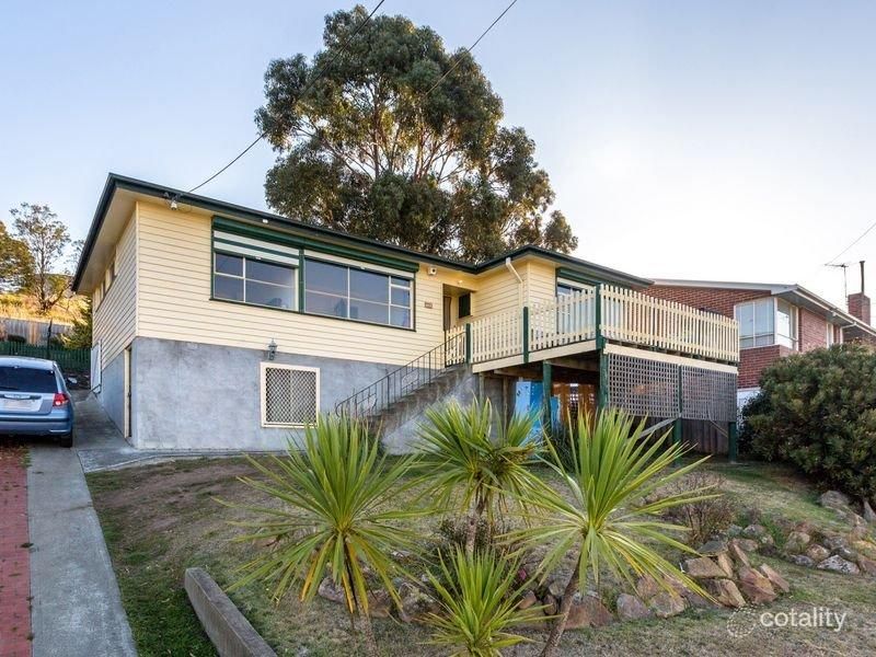 38 Carnegie St, Claremont, TAS 7011