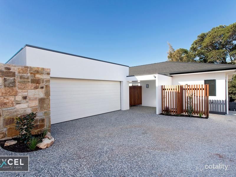 2/11 San Simeon Cct, Sapphire Beach, NSW 2450