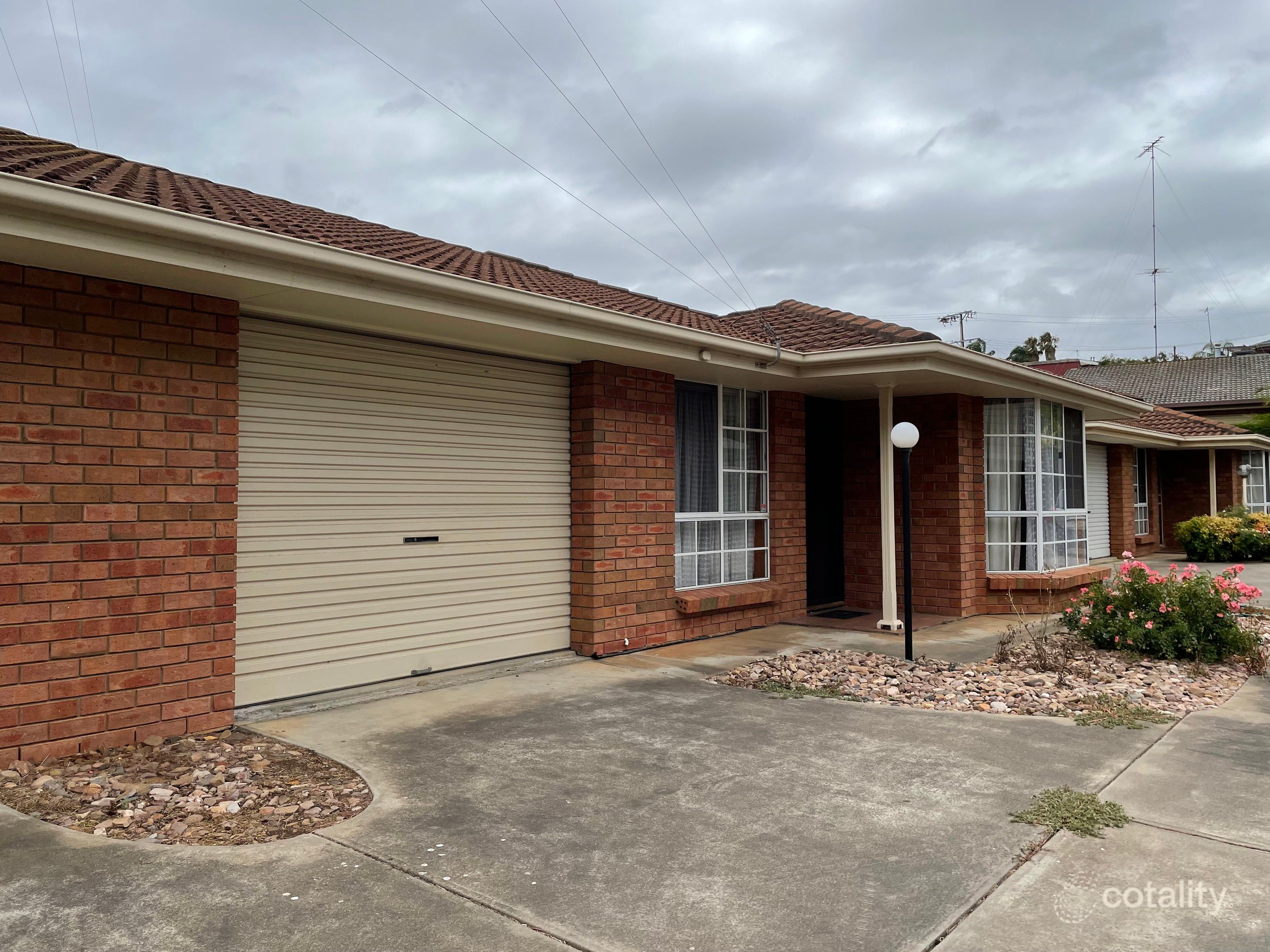 2/52 River Rd, Port Noarlunga, SA 5167