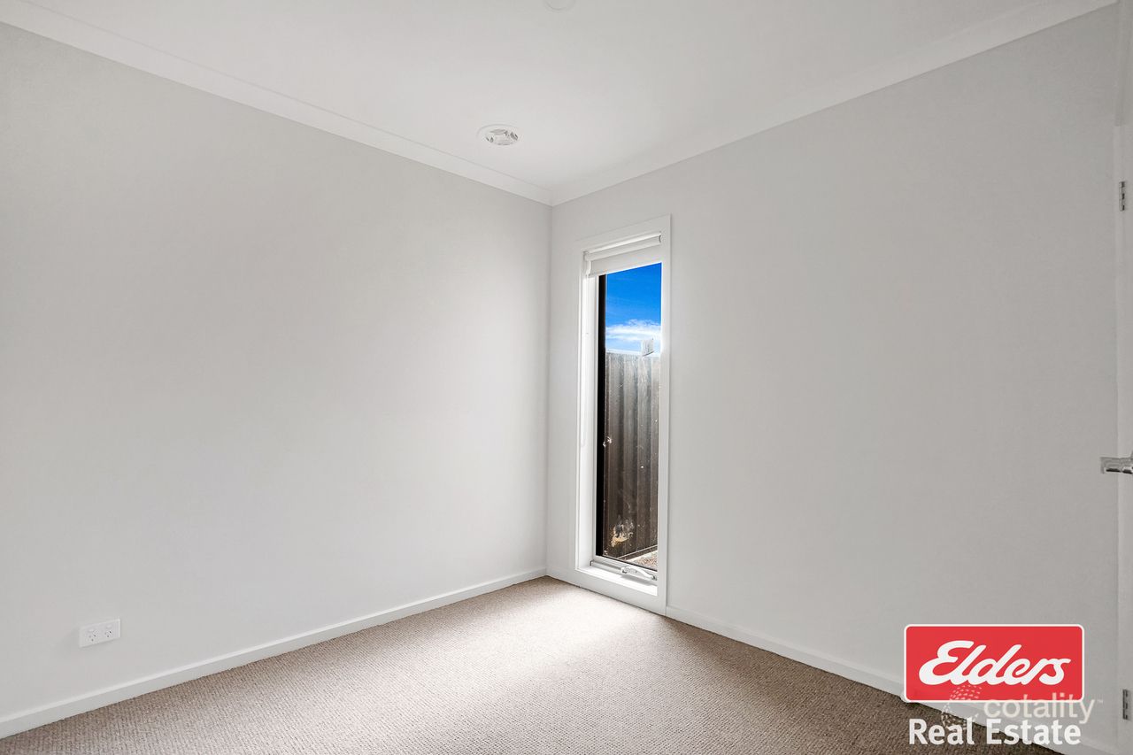 3 Makiti Cres, Harkness, VIC 3337