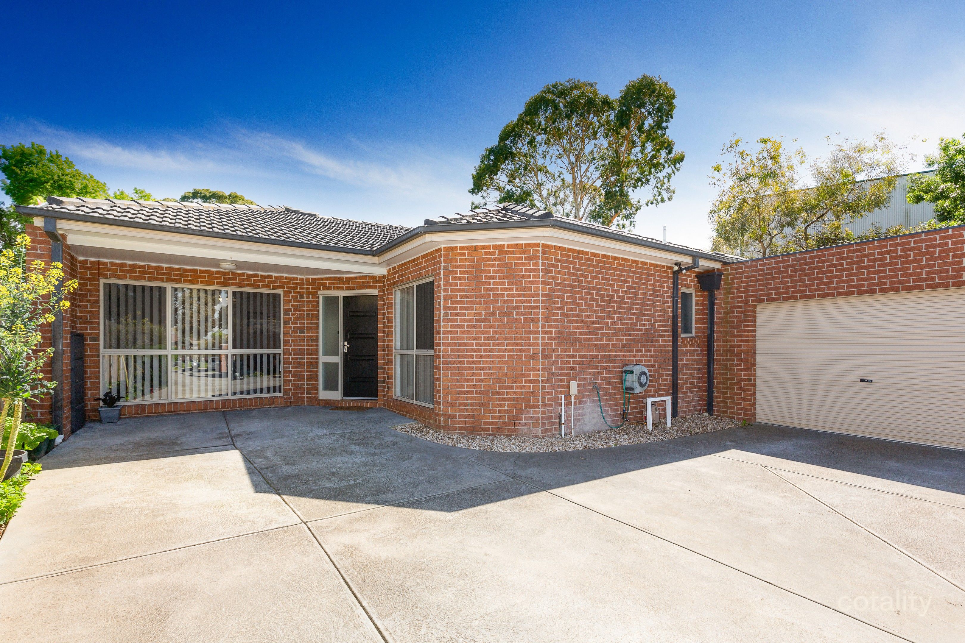 2/2 Keenan Ct, Dandenong North, VIC 3175