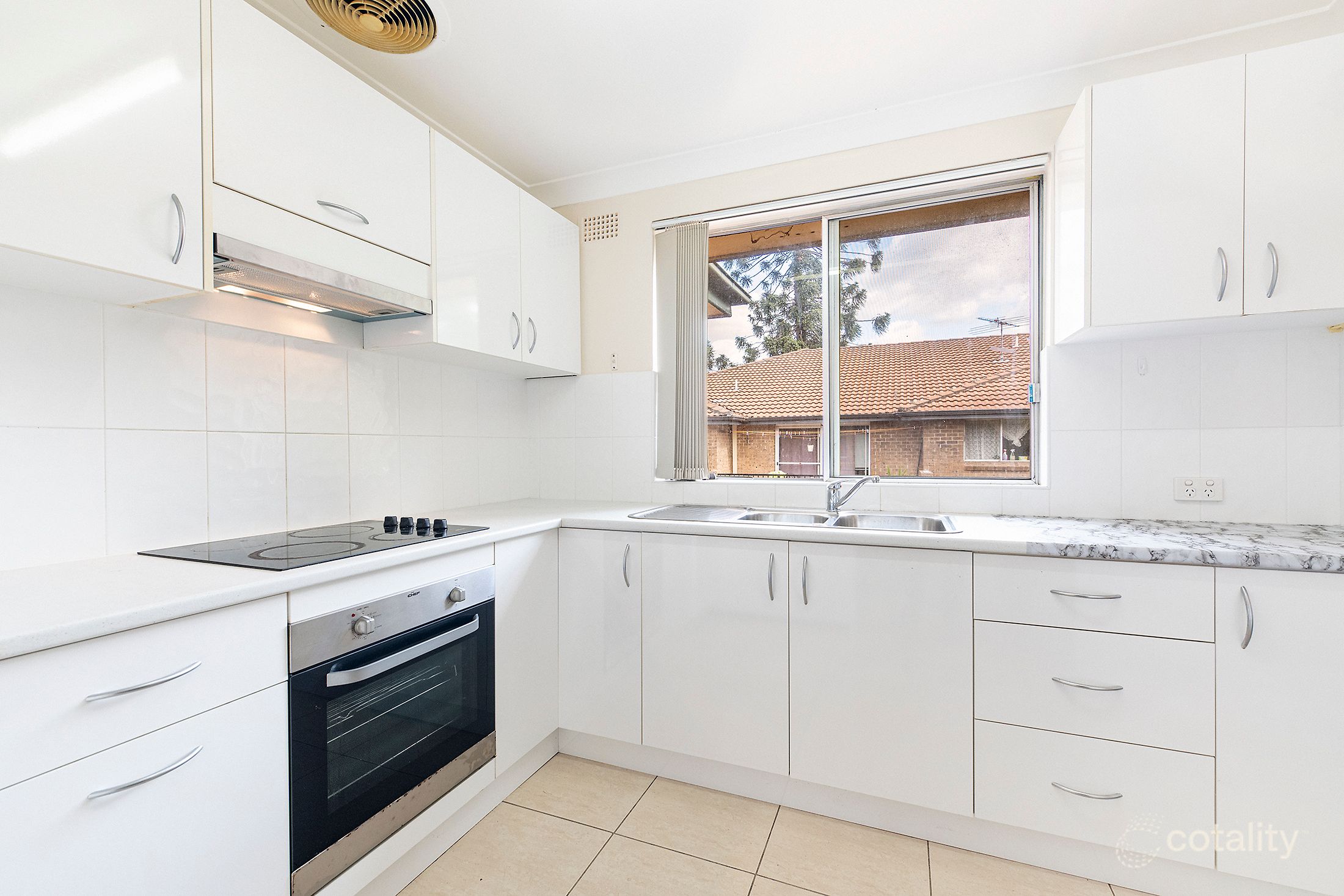 15/13 Speed St, Liverpool, NSW 2170