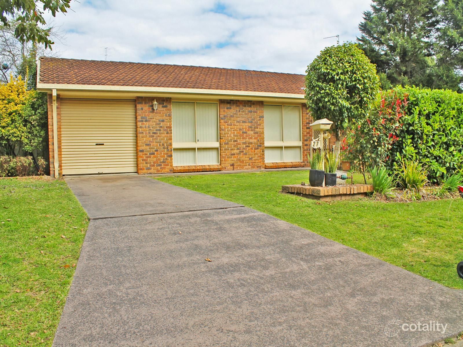 27 Alex Cl, Ourimbah, NSW 2258