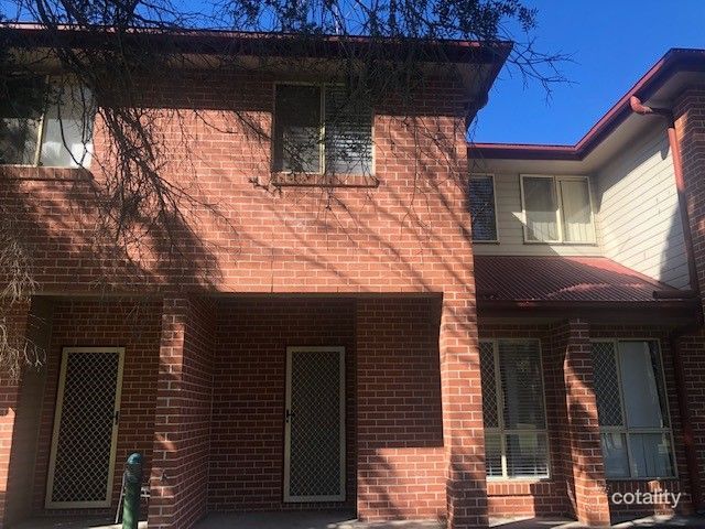 3/191 Warwick Rd, Churchill, QLD 4305