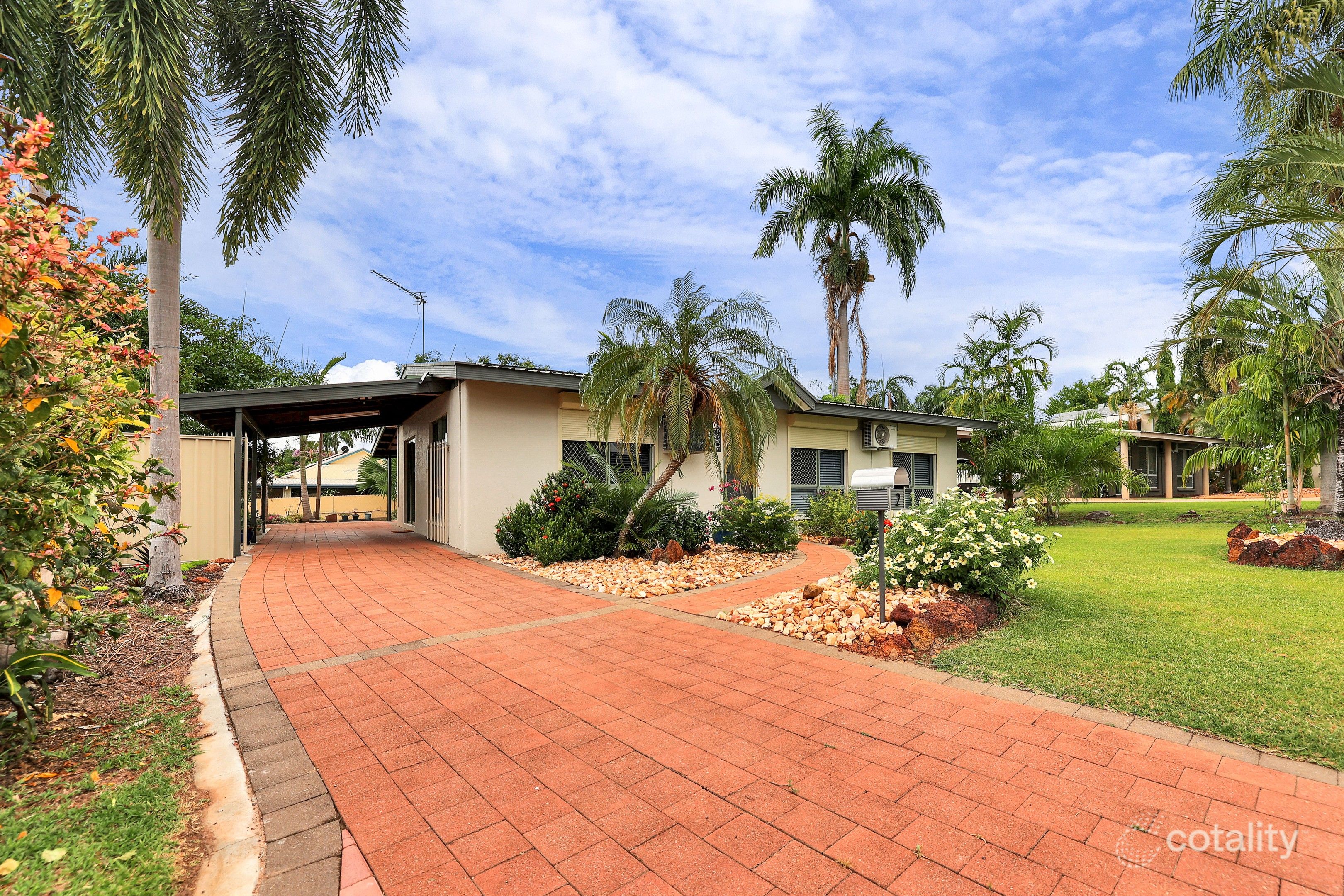 2 Lobelia Ct, Rosebery, NT 0832