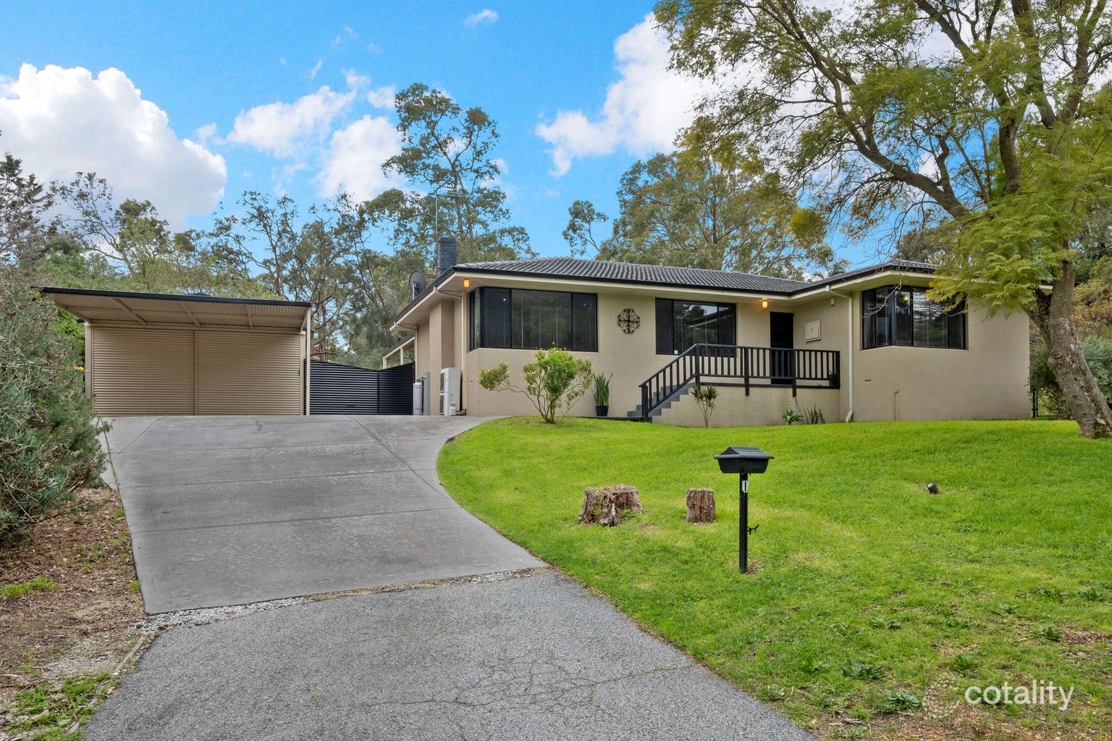 1 Camfield Rd, Darlington, WA 6070