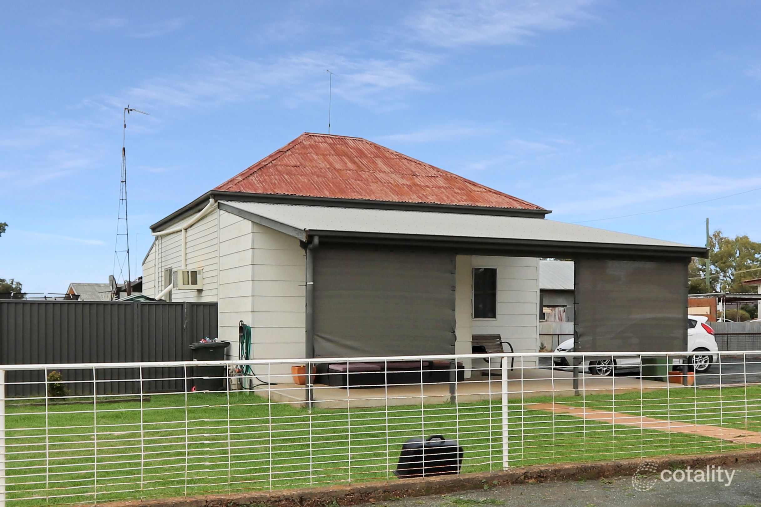 19 Perseverance St, West Wyalong, NSW 2671