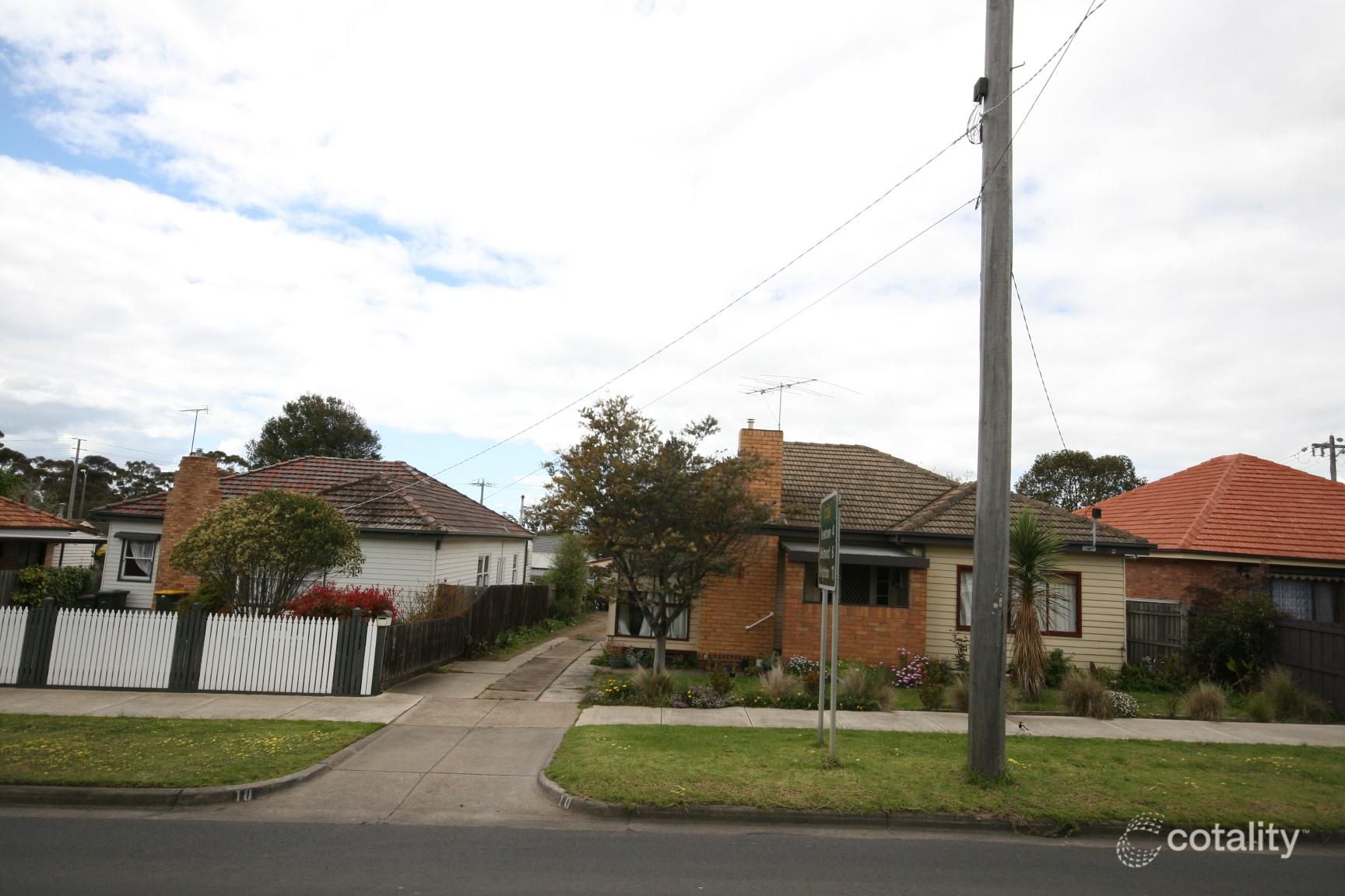10 Shannon Ave, Hamlyn Heights, VIC 3215