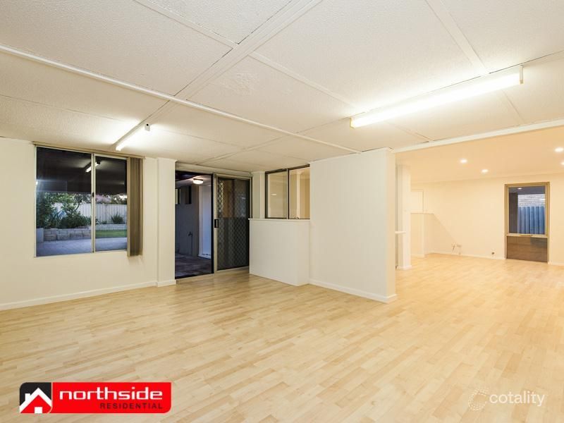 120 Bridgewater Dr, Kallaroo, WA 6025
