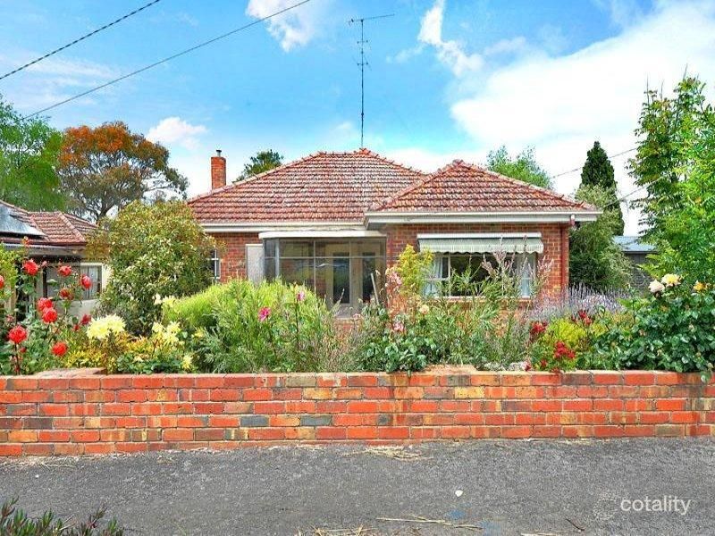 2 Sweeney St, Black Hill, VIC 3350