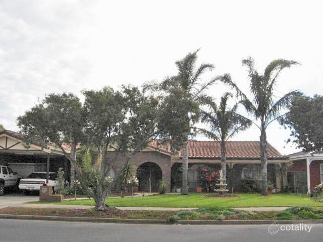 89 Lochside Dr, West Lakes, SA 5021