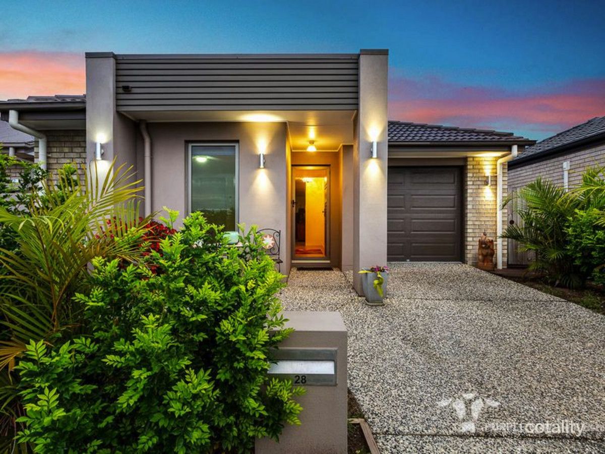 28 Trinity Cres, Springfield Lakes, QLD 4300