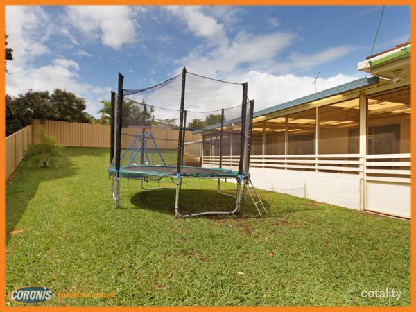 9 Cresthaven Dr, Morayfield, QLD 4506