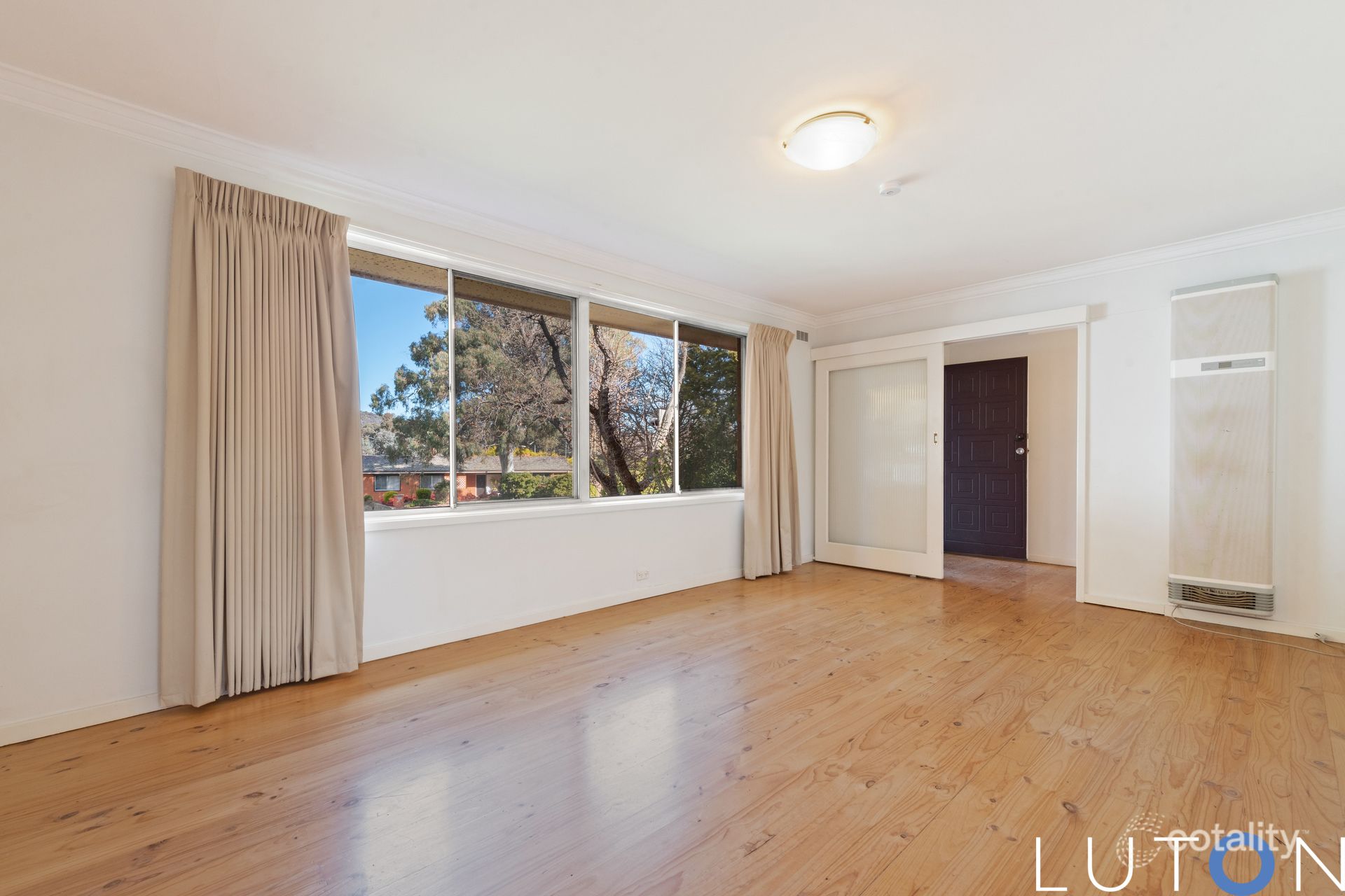 12 Dennes Pl, Lyons, ACT 2606