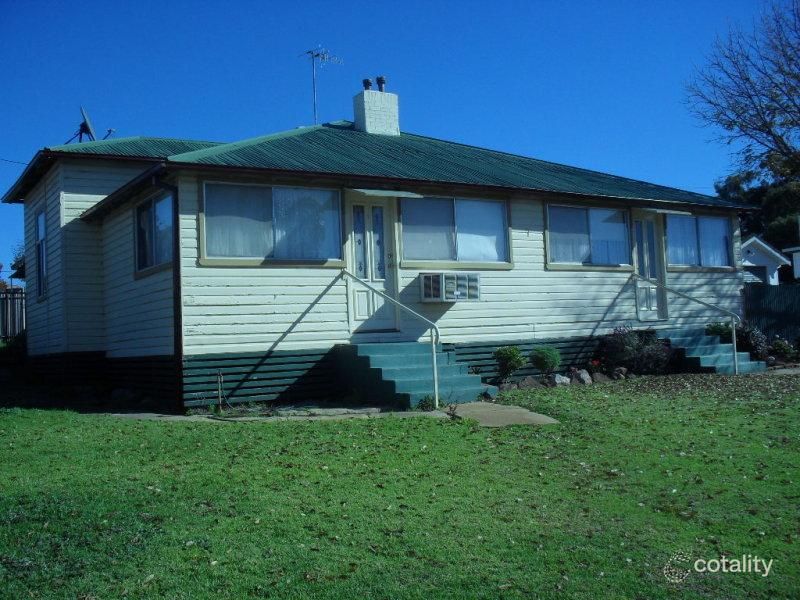 1 Waratah St, Leeton, NSW 2705
