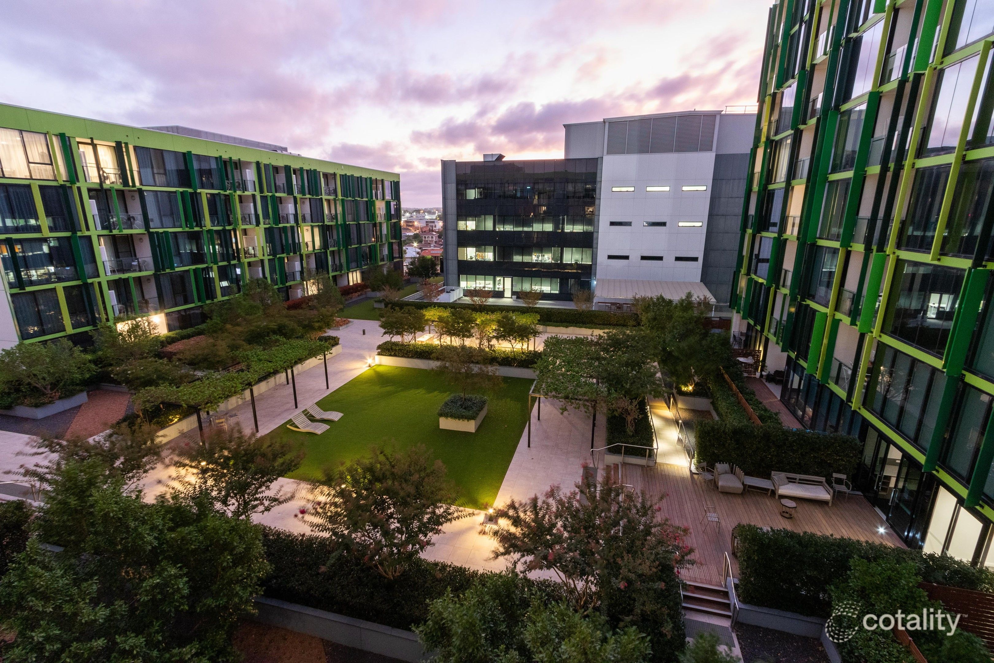 508/6 Baumea Way, Innaloo, WA 6018