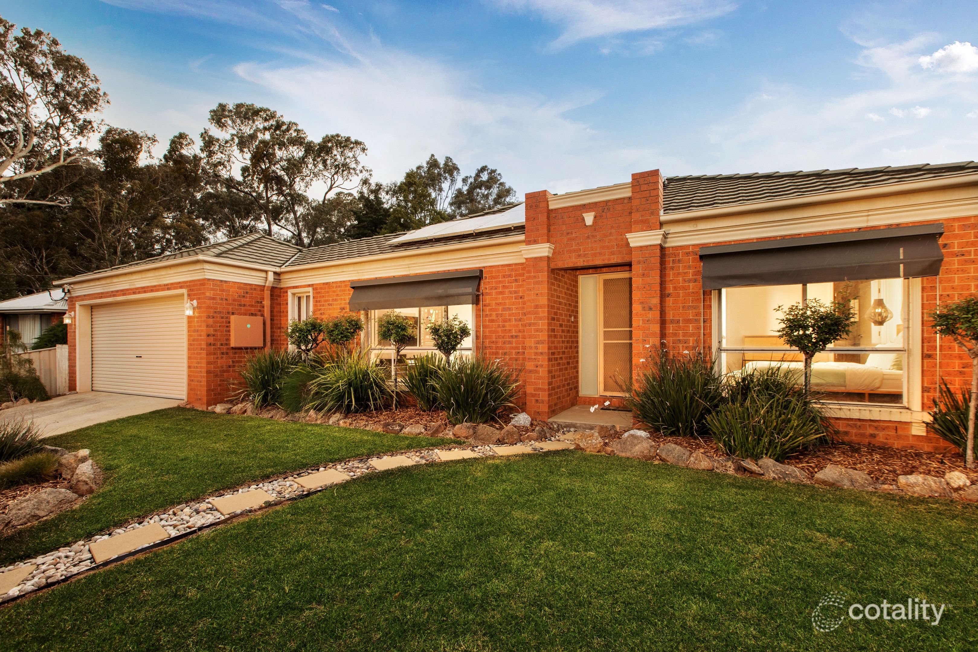 625 Pearsall St, Lavington, NSW 2641