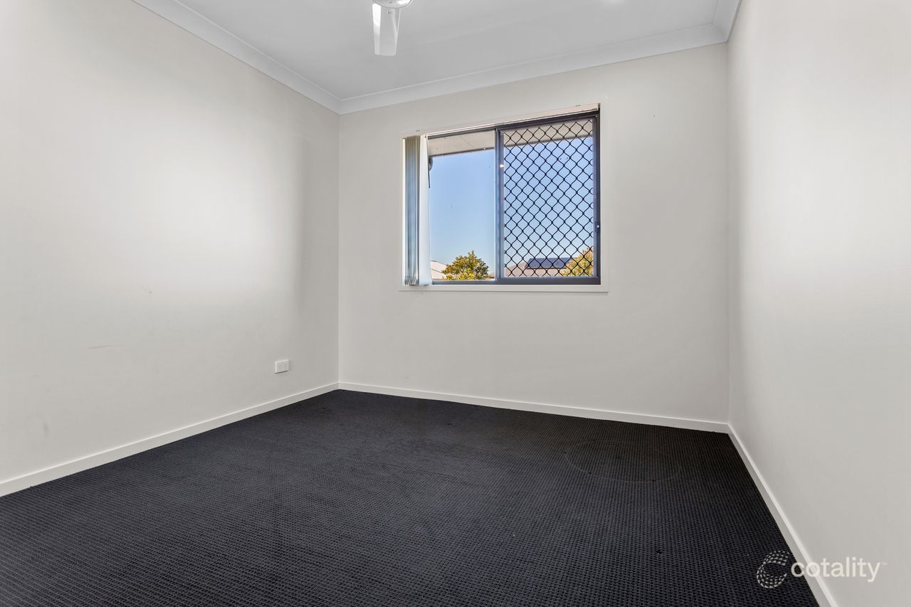 9 Dennis St, Walloon, QLD 4306