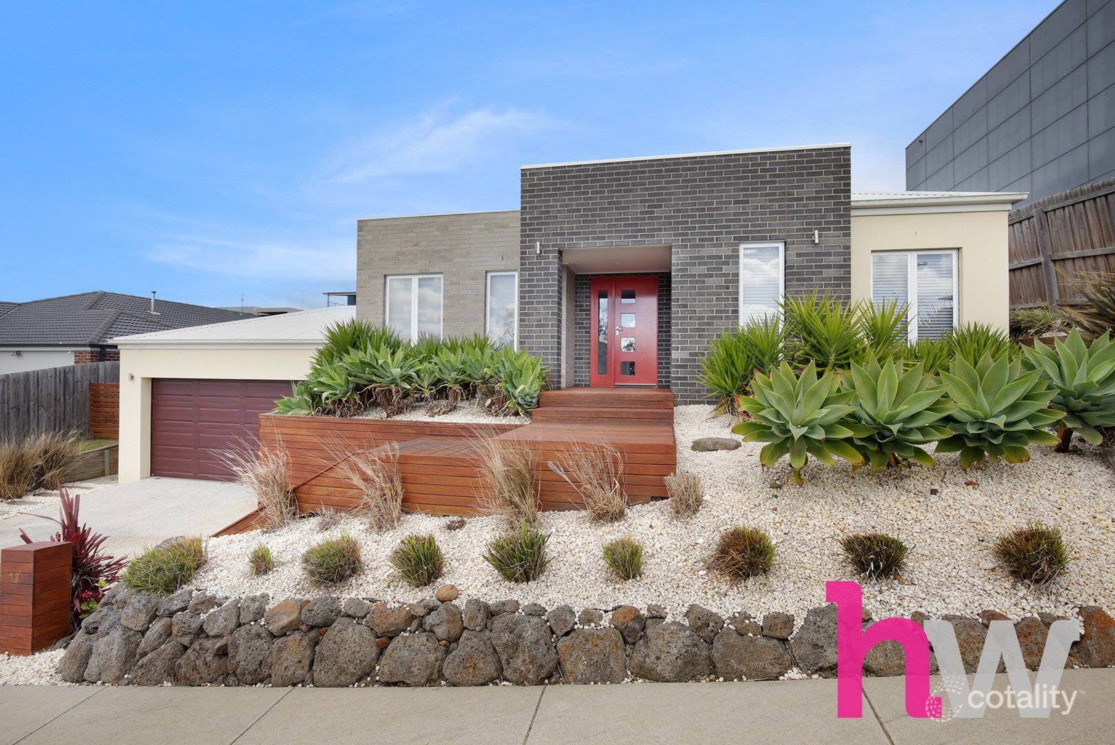 13 Swanbourne Ave, Highton, VIC 3216