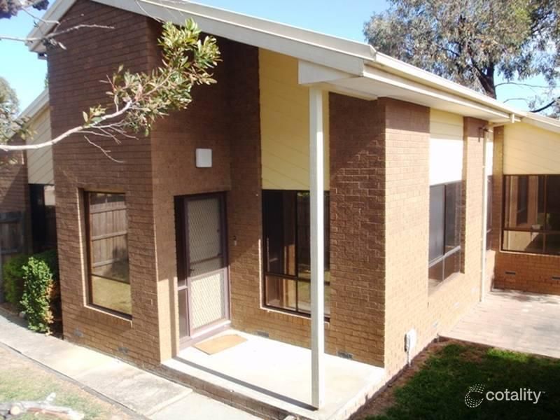 2/32 Tourmaline Cres, Wheelers Hill, VIC 3150