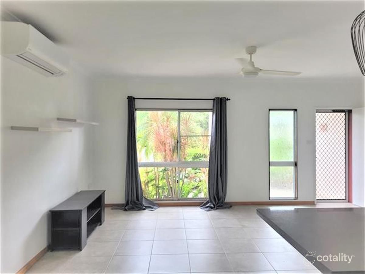 72 Barnard Dr, Mount Sheridan, QLD 4868