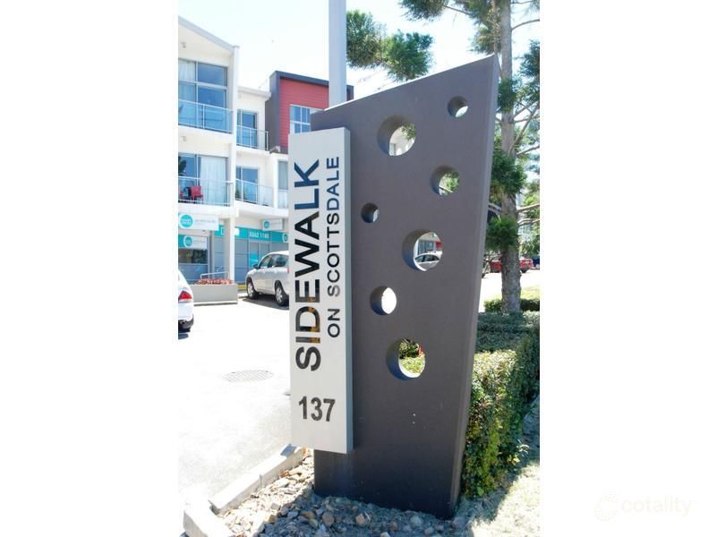 16/137 Scottsdale Dr, Robina, QLD 4226