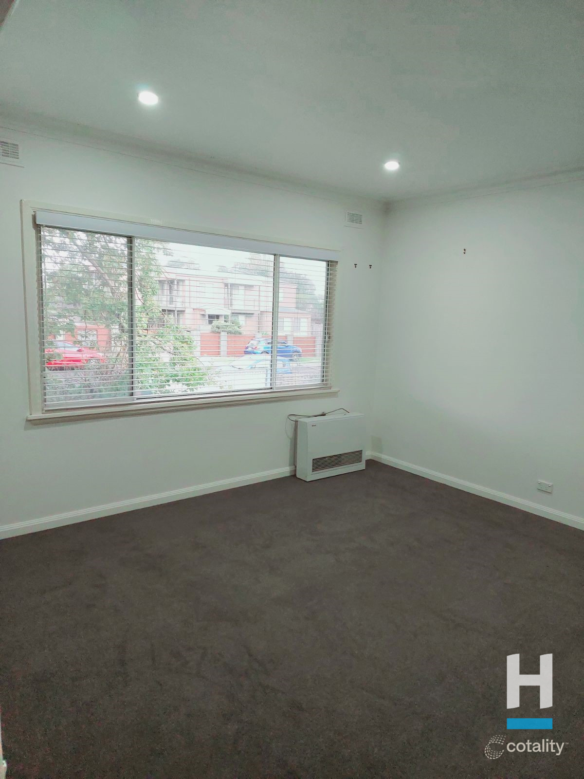 67 Mcmahons Rd, Frankston, VIC 3199