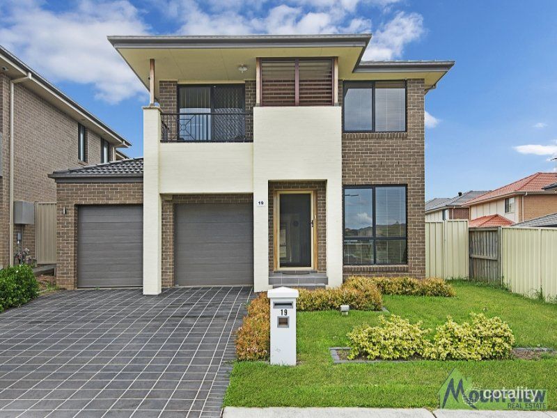 19 Rosebrook Ave, Kellyville Ridge, NSW 2155