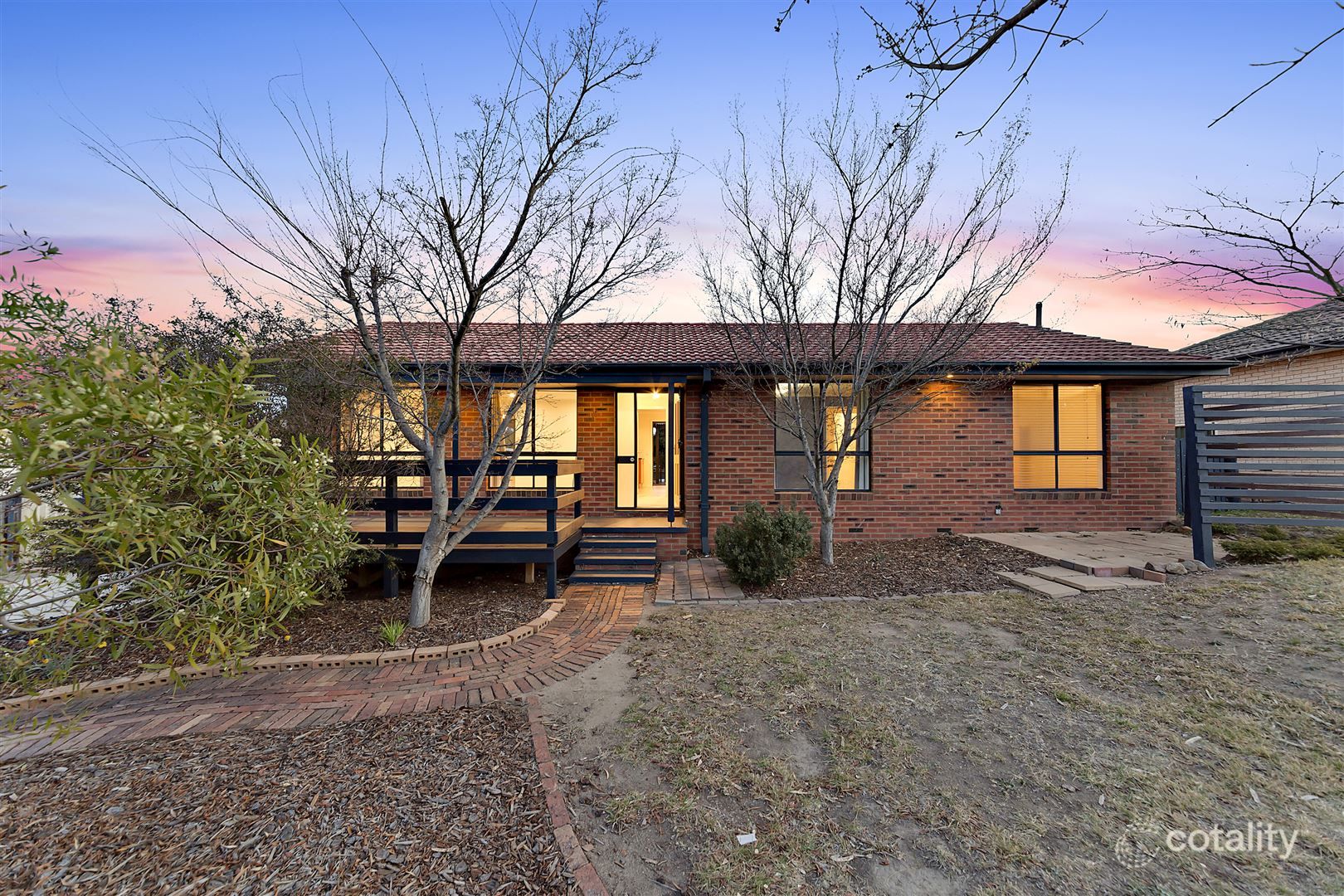 6 Lorimer Pl, Wanniassa, ACT 2903