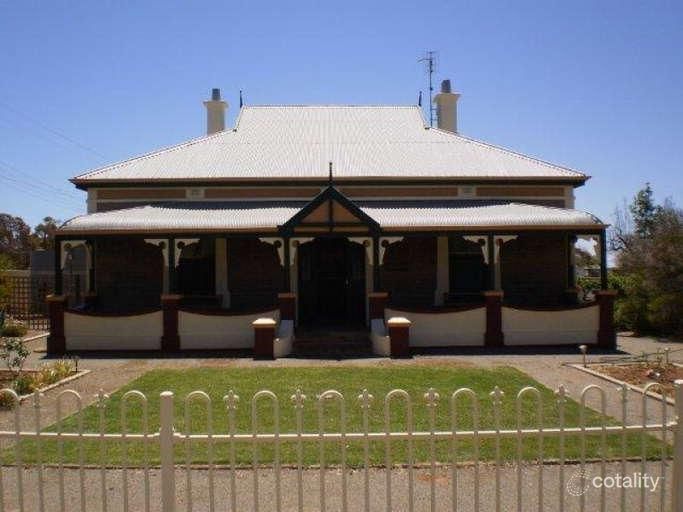1 Second St, Orroroo, SA 5431