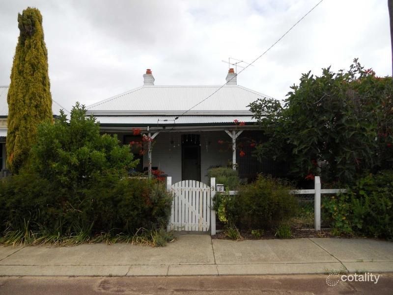 9 Turton St, Guildford, WA 6055