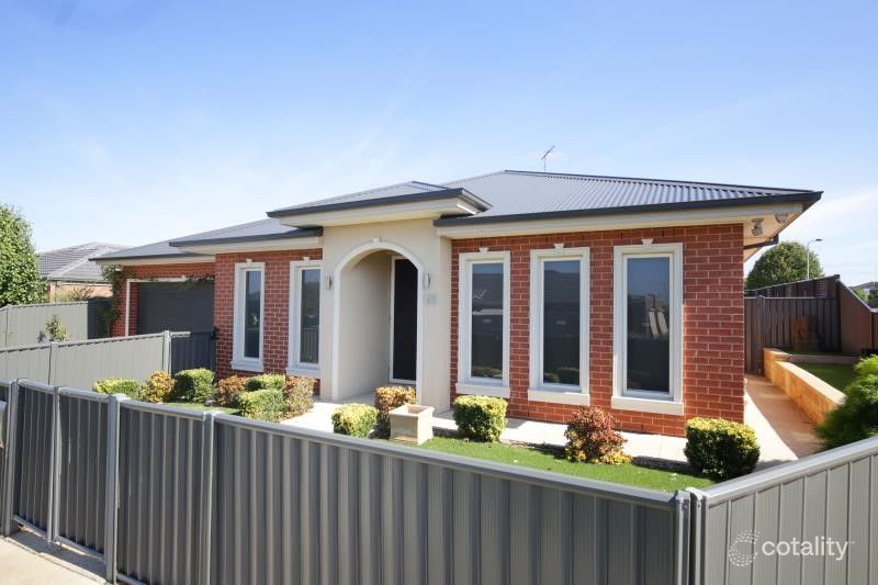 25 Viogner Pl, Waurn Ponds, VIC 3216