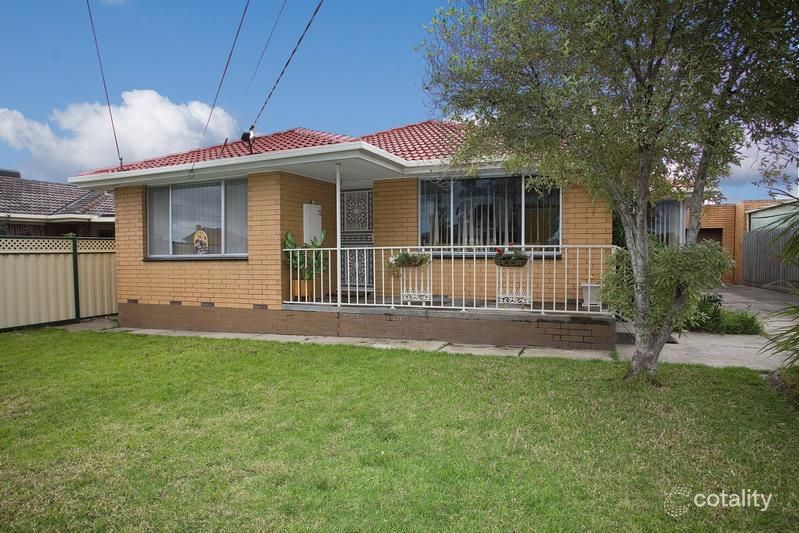 13 Winamurra Cres, Thomastown, VIC 3074