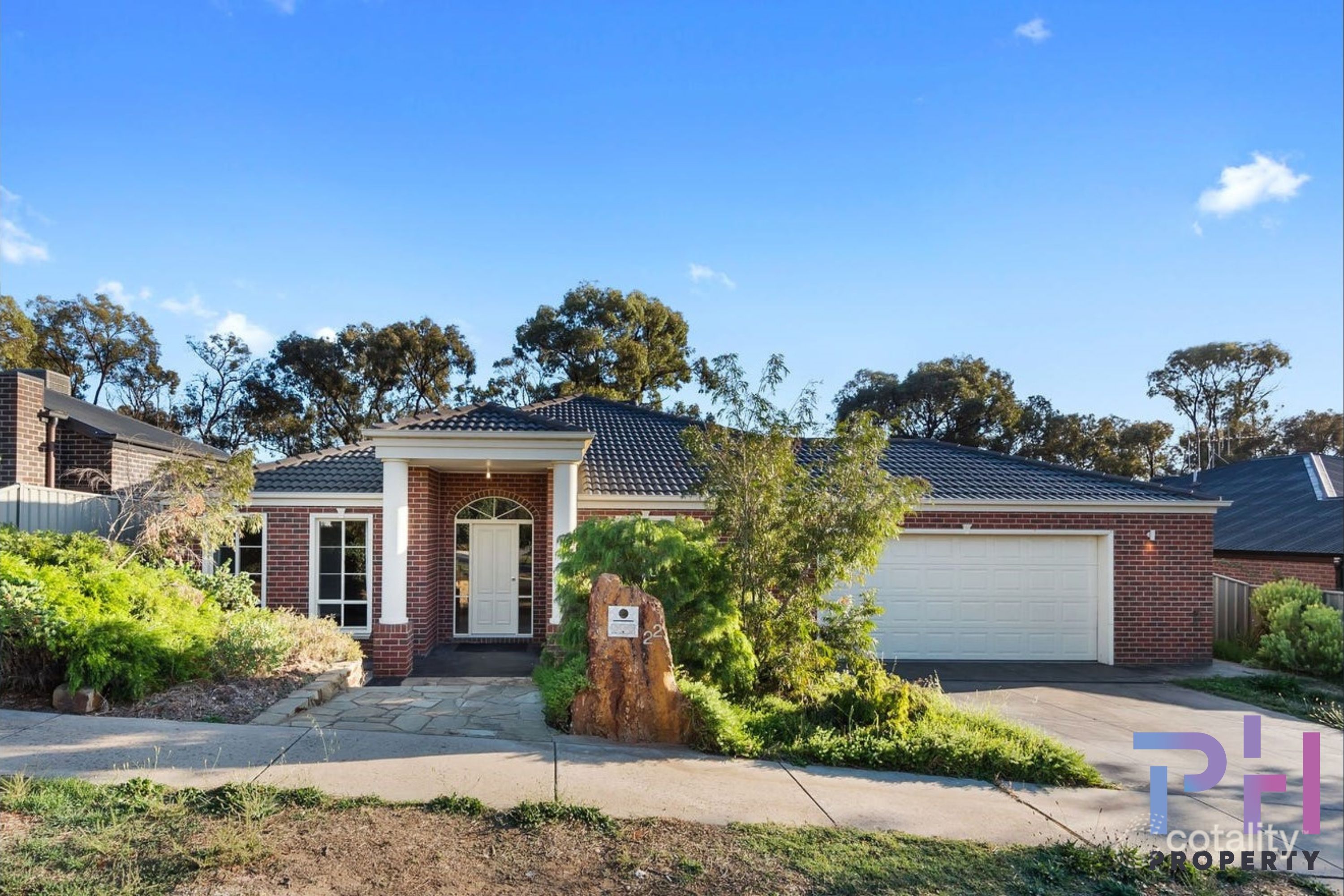 22 Poorinda Cres, Kangaroo Flat, VIC 3555