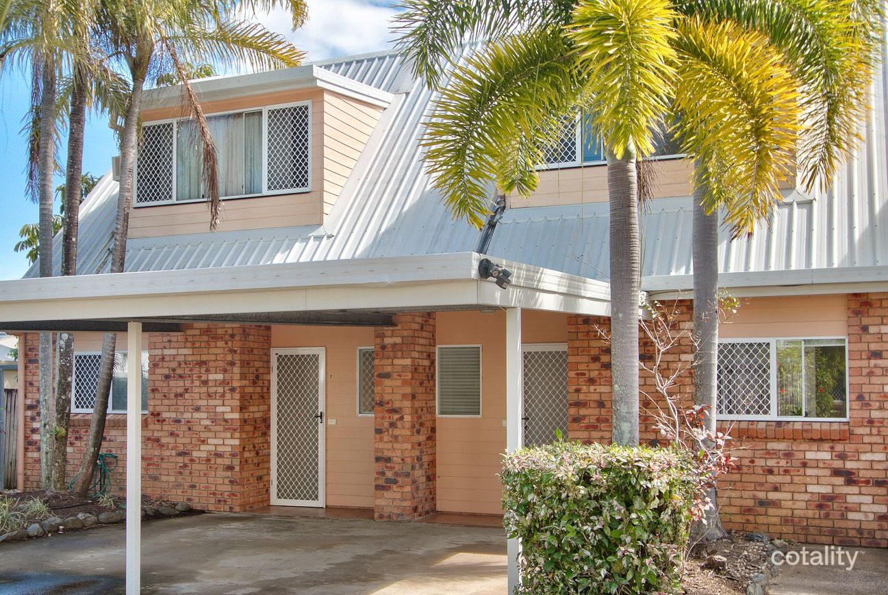 8/77-79 Moore St, Trinity Beach, QLD 4879