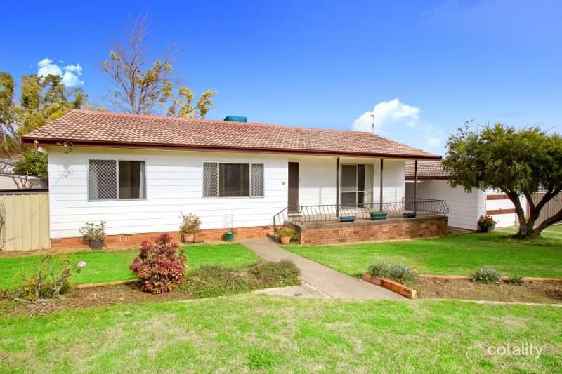 23 Carmichael Ave, East Tamworth, NSW 2340