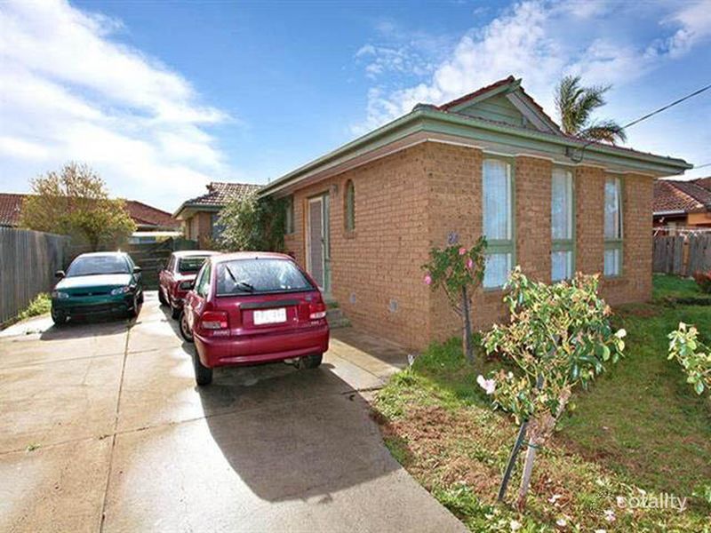 24 Claremont Cres, Hoppers Crossing, VIC 3029
