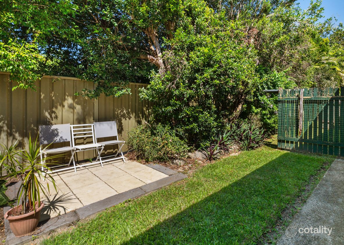 10/51-59 Heavey Cres, Whitfield, QLD 4870