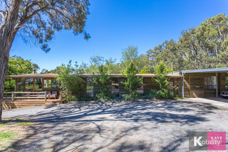 68 Yackatoon Rd, Beaconsfield Upper, VIC 3808