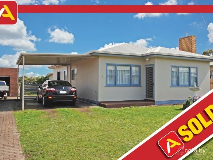 9 Bade Ave, Portland, VIC 3305