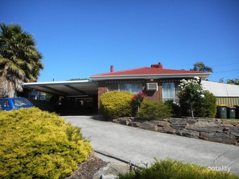 13 Kiah Cres, Sheidow Park, SA 5158
