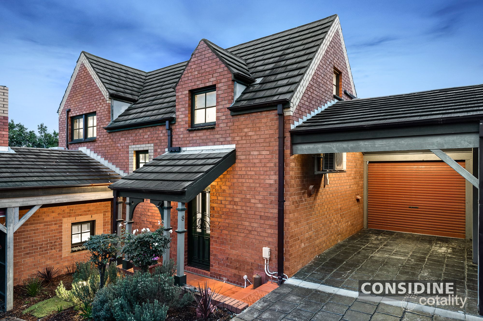 8/1-11 Tasman Ave, Strathmore Heights, VIC 3041