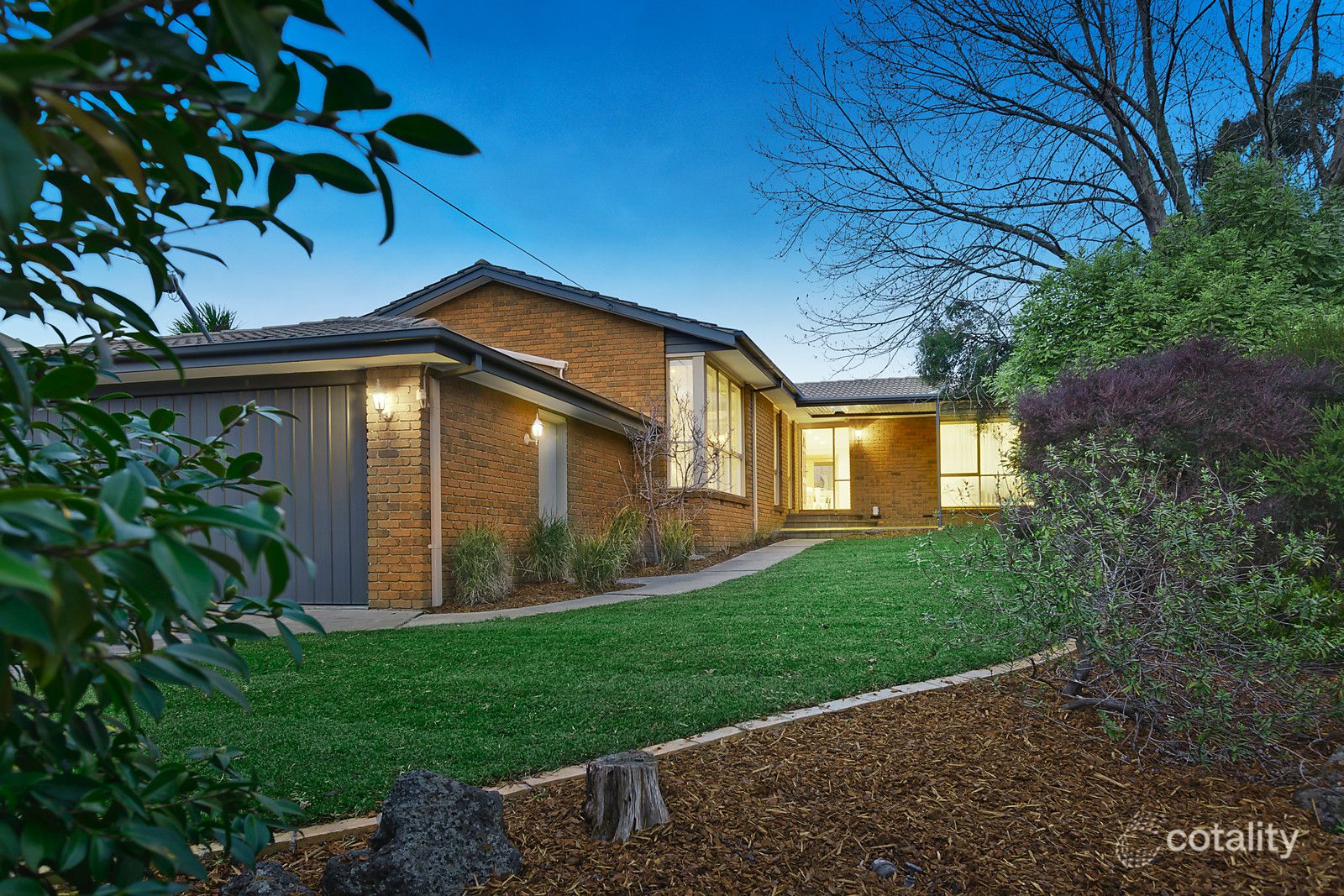 5 Viewmont Ct, Croydon North, VIC 3136